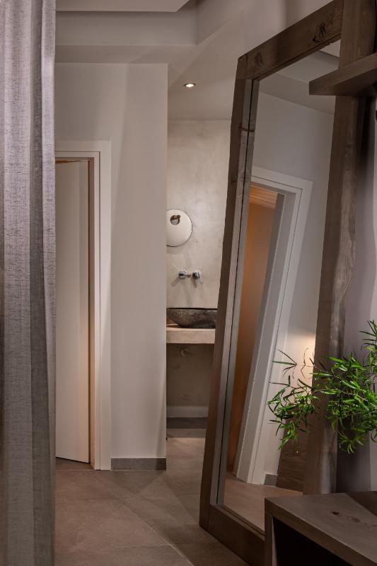 Master Two bedroom Suite image 4