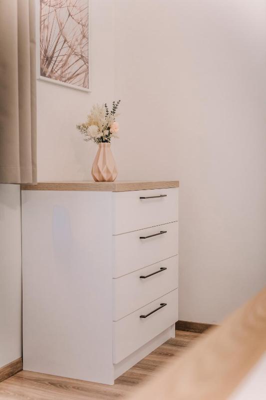 Standard Queen Room image 2