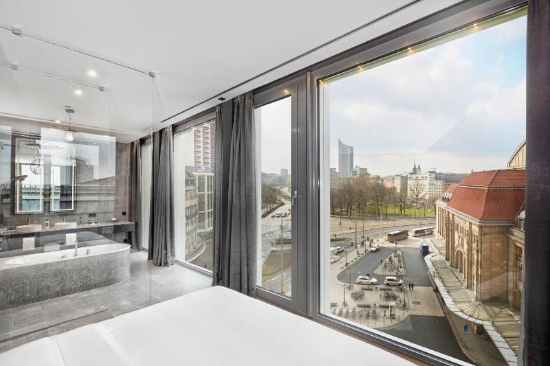 Suite image 4