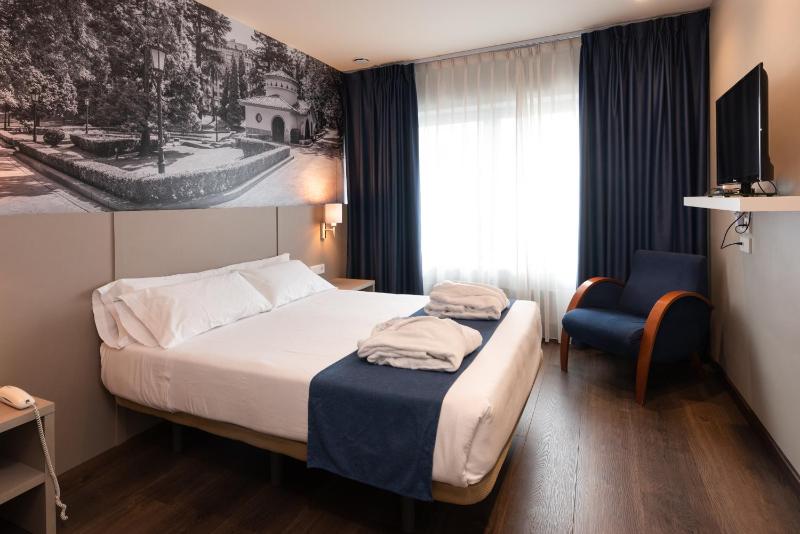Aparthotel Campus - image 17