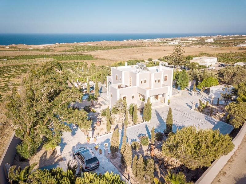 Superior Villa image 2