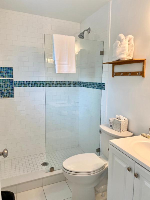Authors Key West Guesthouse - image 3