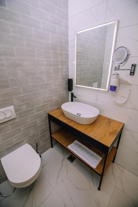 Superior Apartment image 3