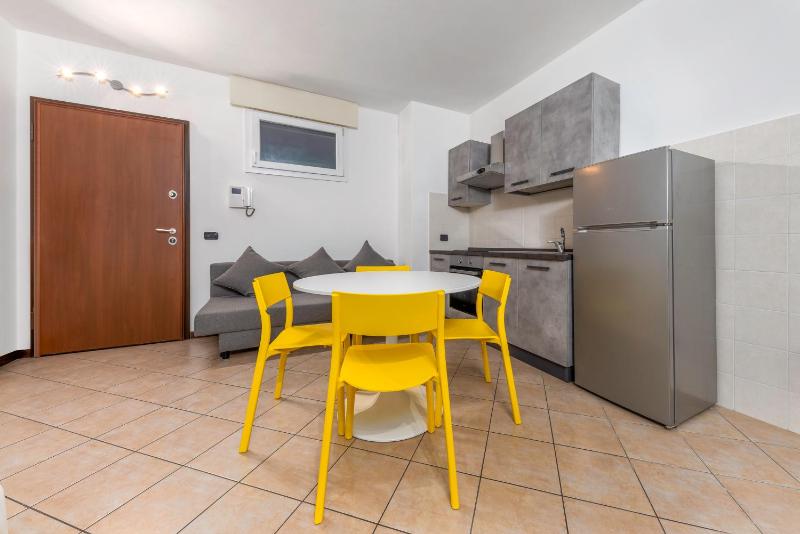Apartment image 3
