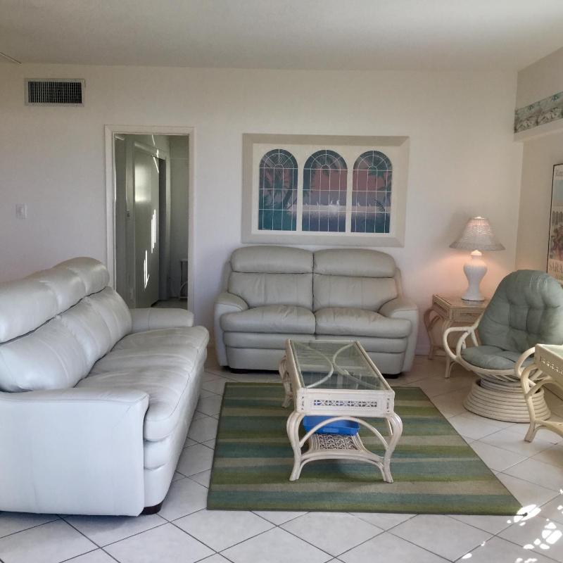 Two-Bedroom Apartment image 3