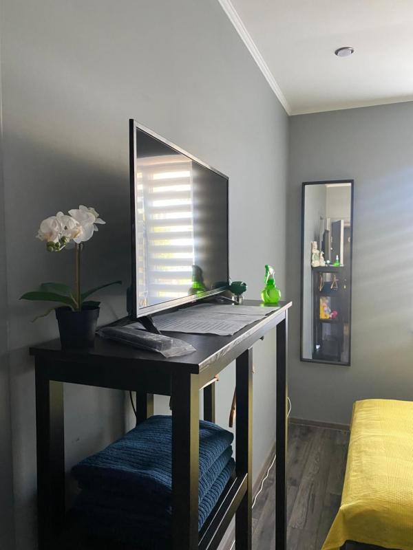Budget Twin Room image 3