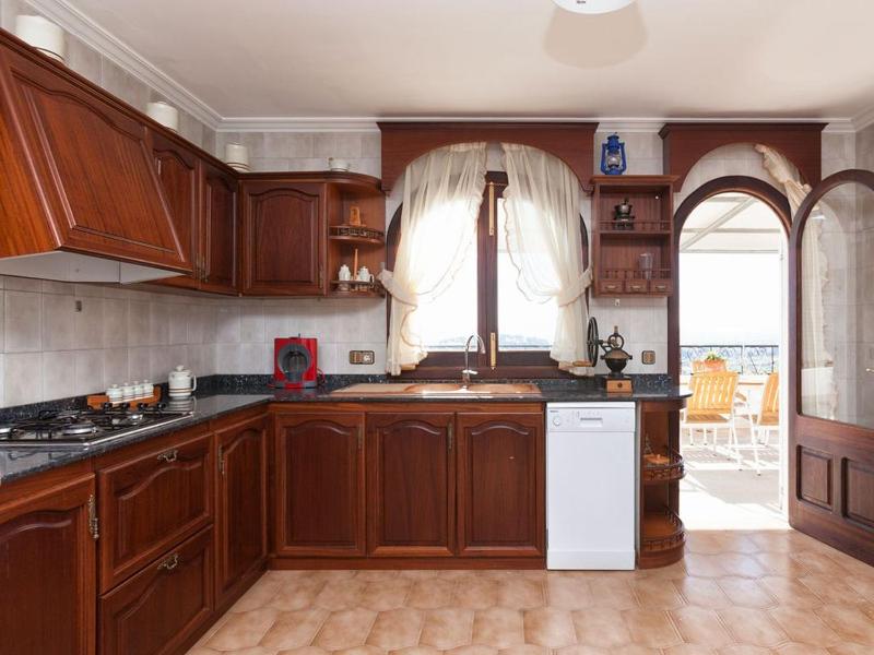 Holiday Home image 4