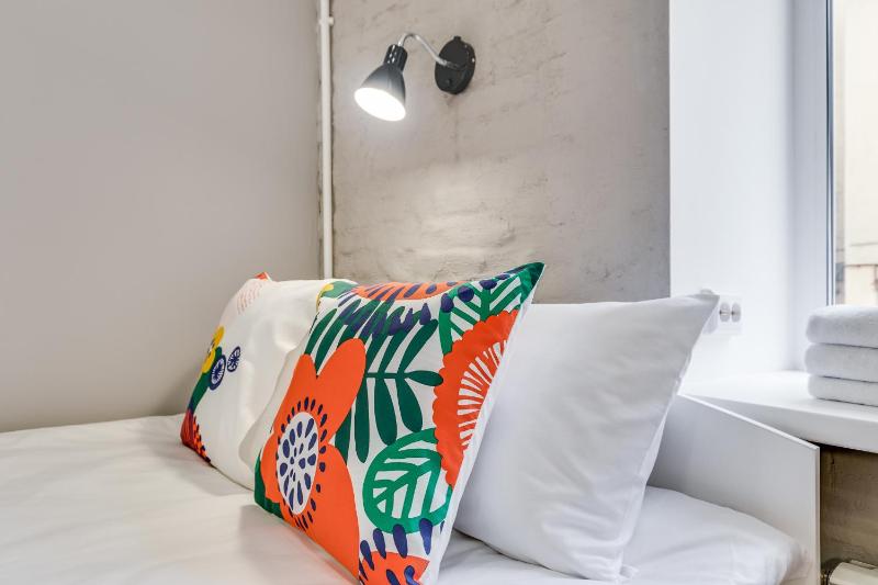 One-Bedroom Apartment image 1