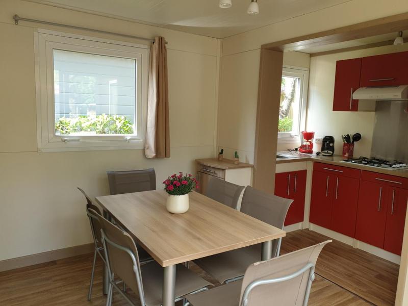 Three-Bedroom Chalet image 4