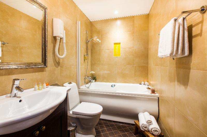 Room #4654525 image 1