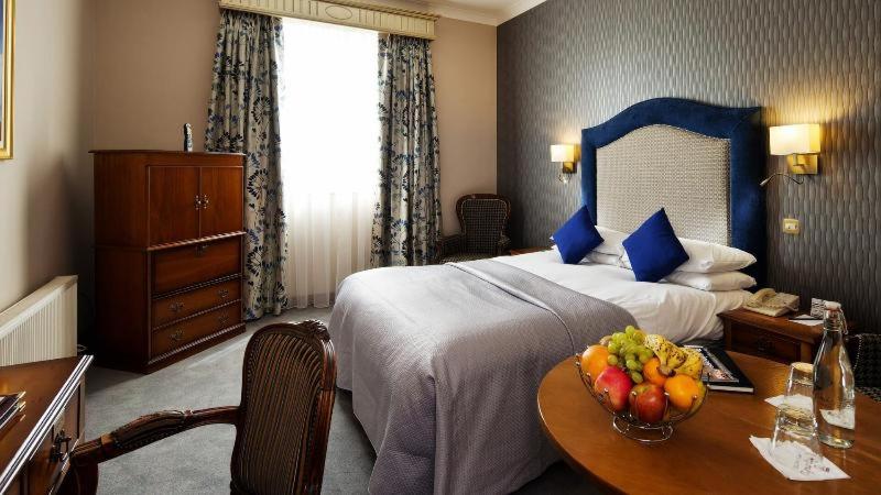 Room #22120109 image 2