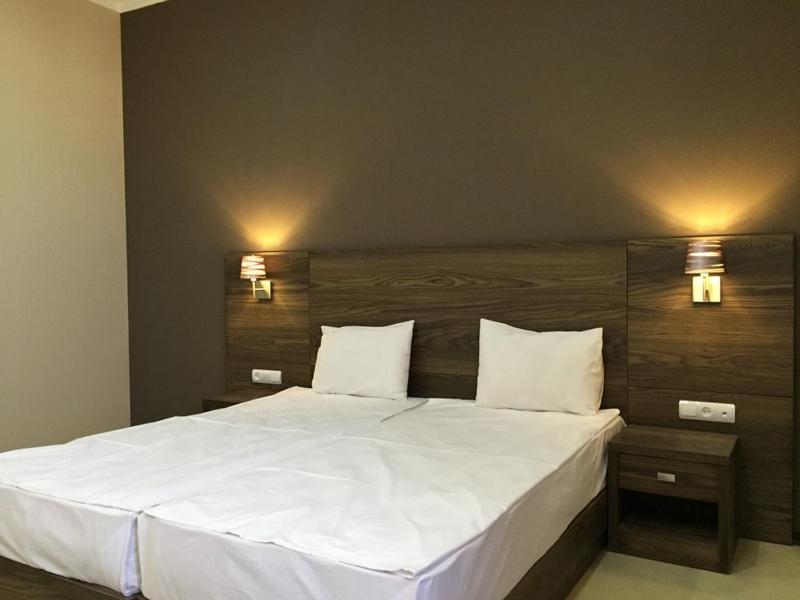 Room #39912615 image 3