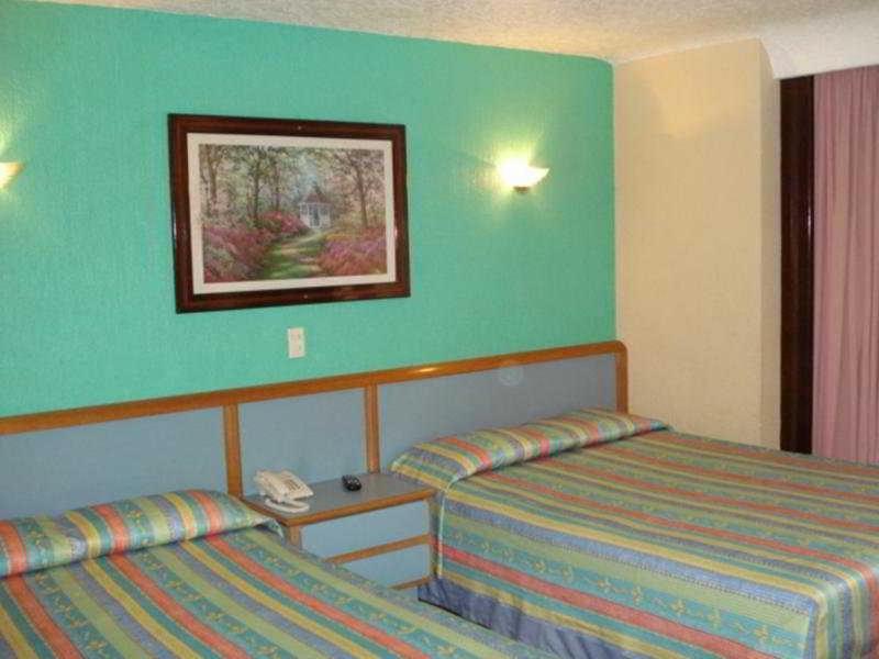 Room #7820005 image 1