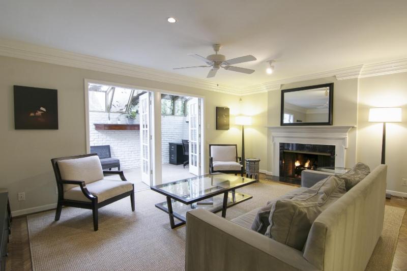 Three Bedroom House image 2