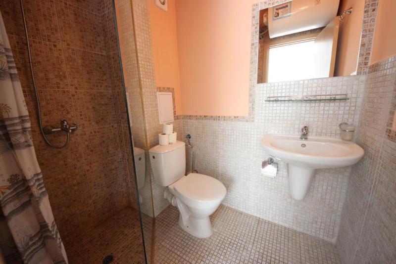 Room #40592722 image 3