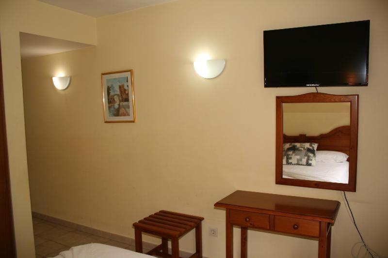 Room #26043708 image 3