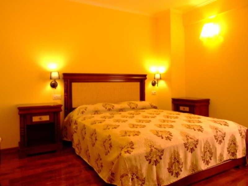 Room #46746110 image 3