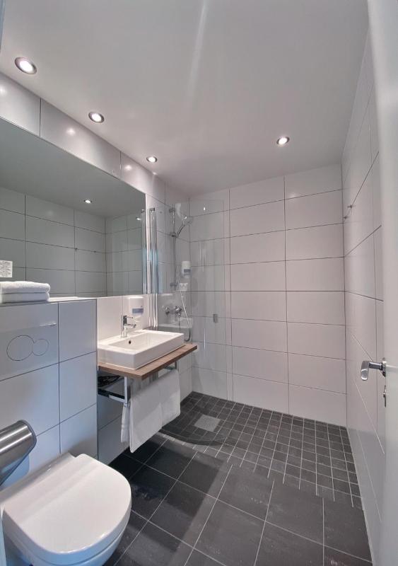 Deluxe Double Room image 4