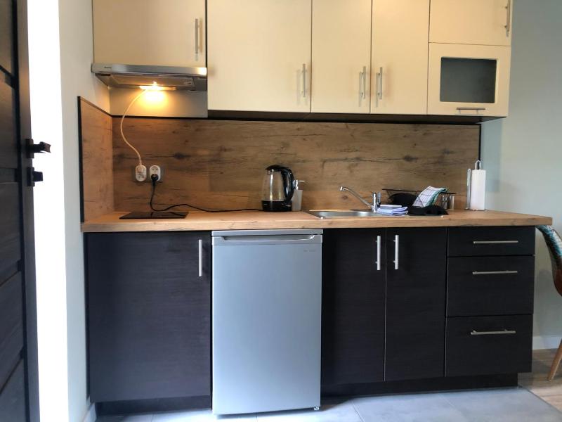One-Bedroom Apartment image 3