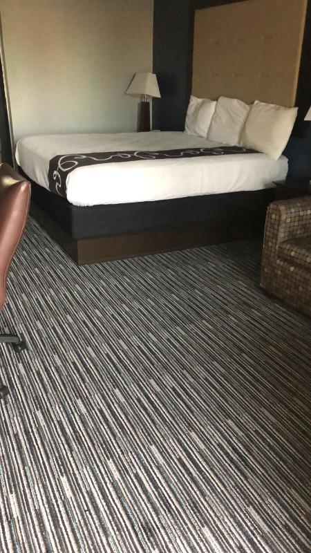 King Room image 2
