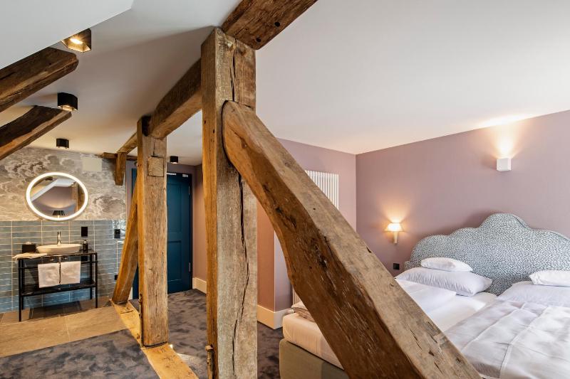 Double or Twin Room image 3