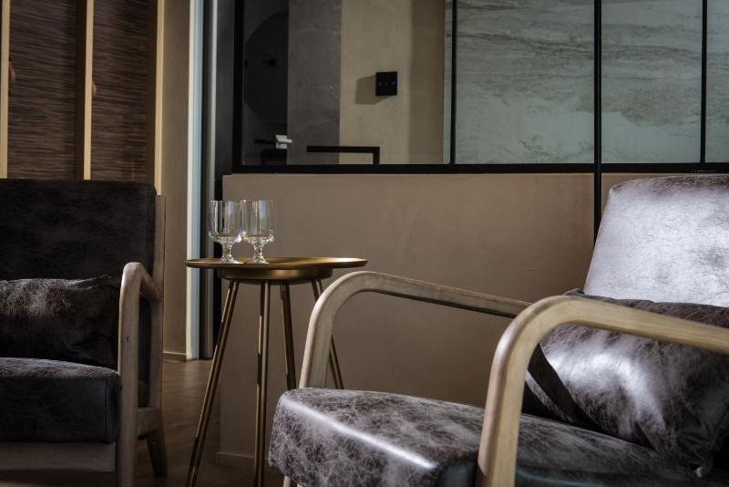 Style Junior King Suite image 1