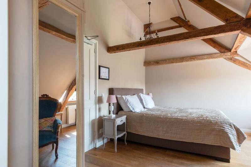 Standard Double Room image 2