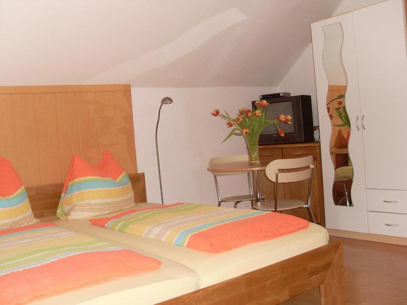 Budget Double Room image 2