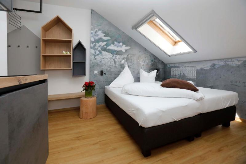 Budget Apartment image 2