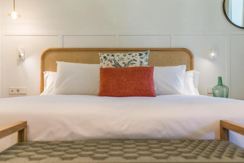 Superior Double/Twin Room image 4