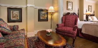 Room #5875913 image 3
