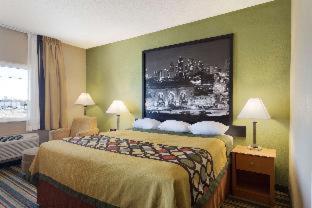 Room #38105815 image 3