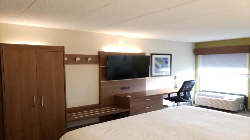 Standard Room image 3