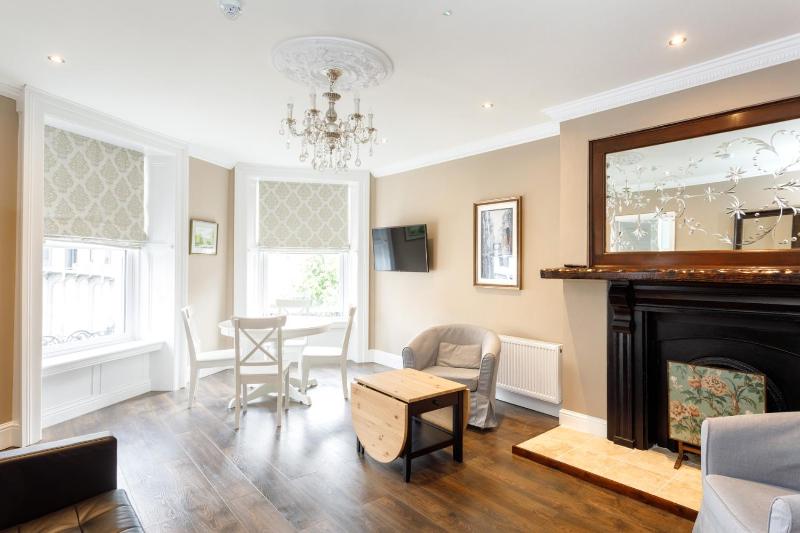 Two-Bedroom Apartment image 4
