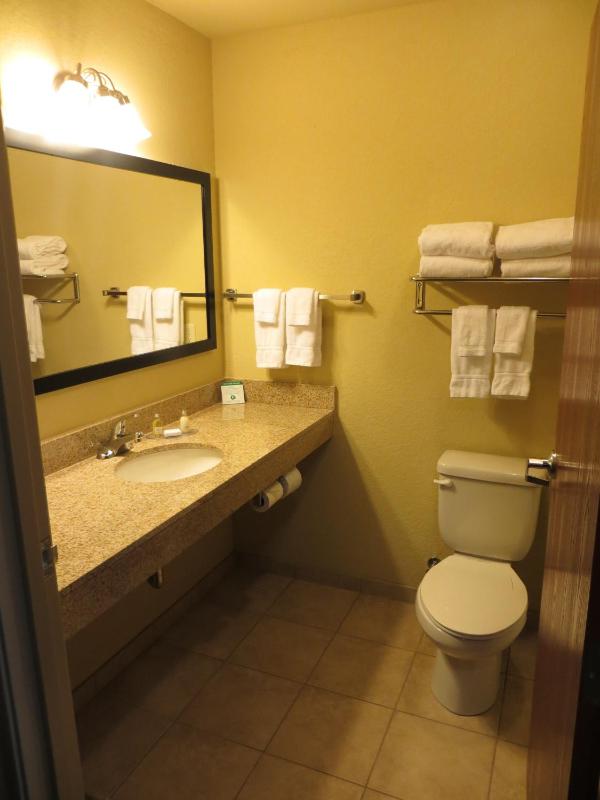 King Room image 3