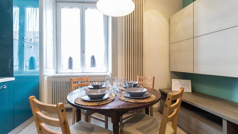 One-Bedroom Apartment image 3