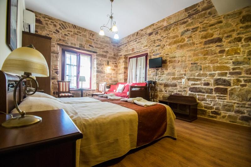 Triple Room image 1