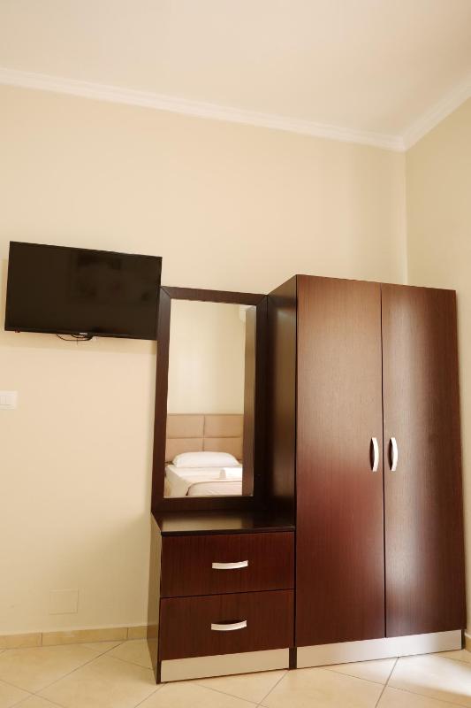 Apartment - Ground Floor image 3