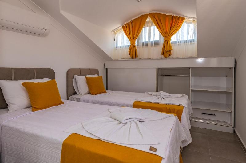 Villa image 3