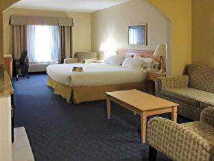 Room #51038415 image 3