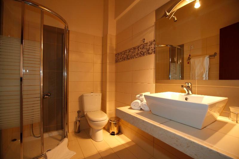 Superior Double Room with Mountain View image 4