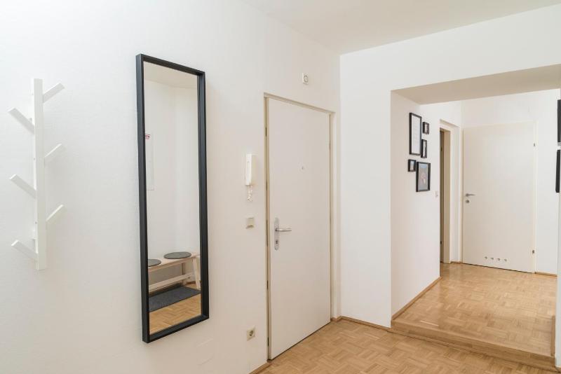 One-Bedroom Apartment image 3