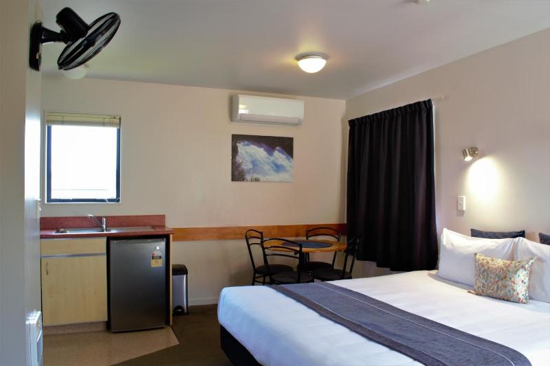 Bella Vista Motel Taupo - image 23