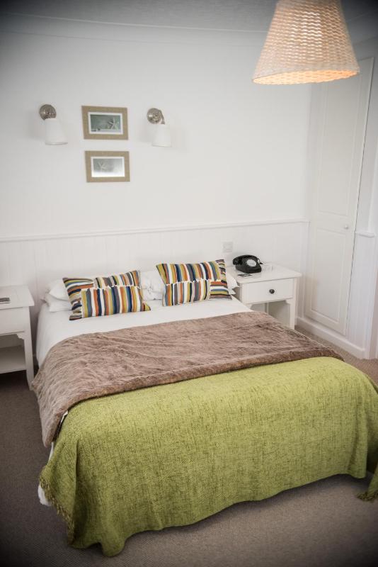 Small Double Room image 2