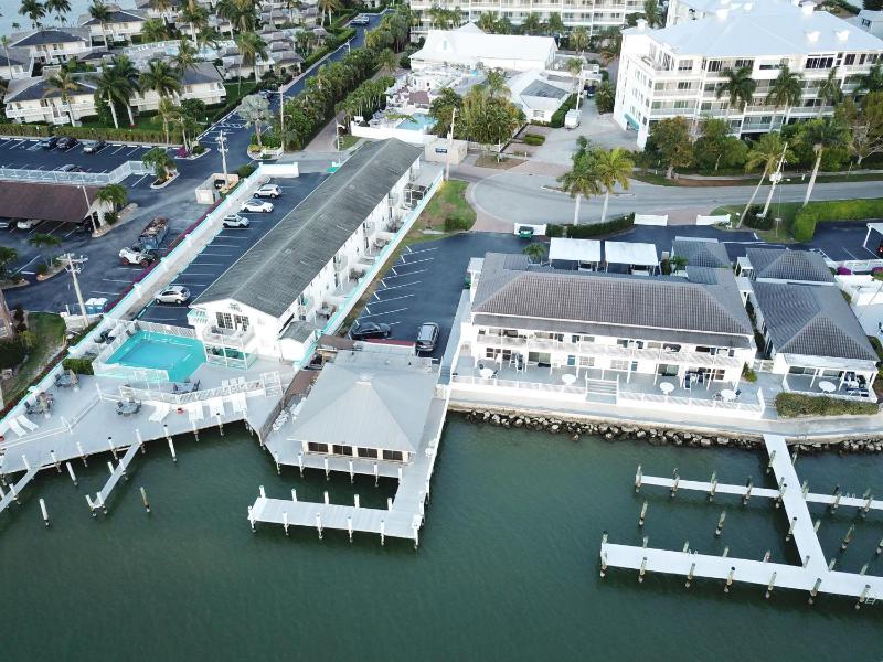 The BoatHouse - image 20