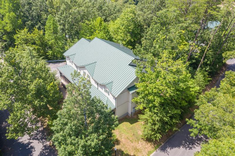 Enourmous Chalet for your perfect family Mountain Retreat - image 28