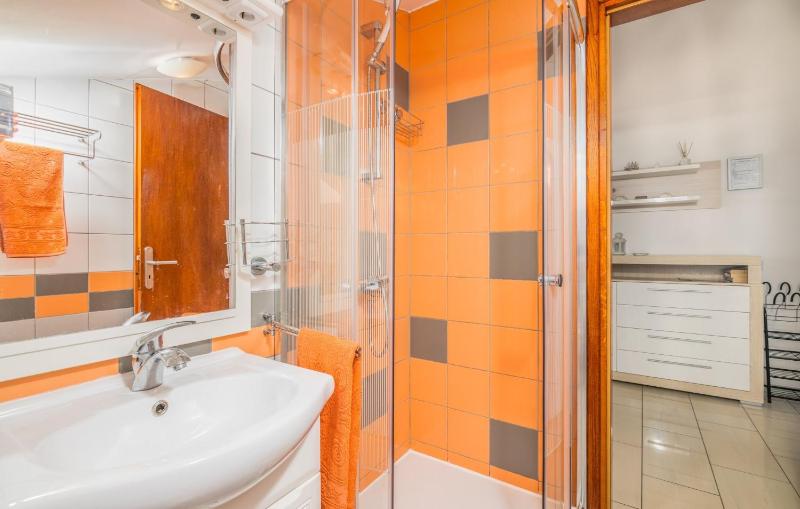 Apartment in Klimno - Insel Krk 13576 - image 11