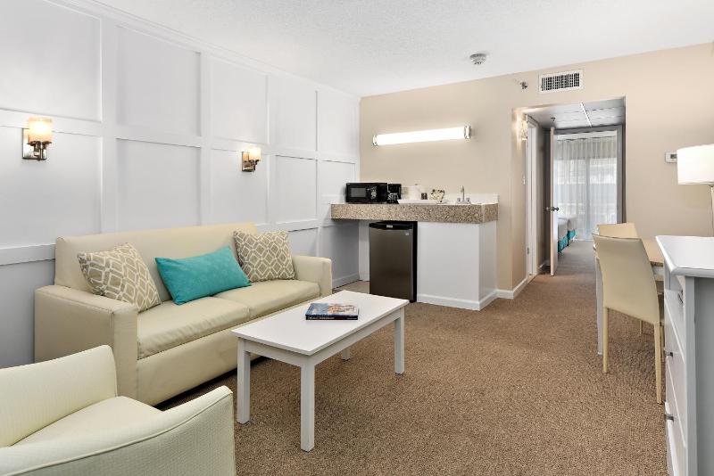 Two Double Bed Suite image 2