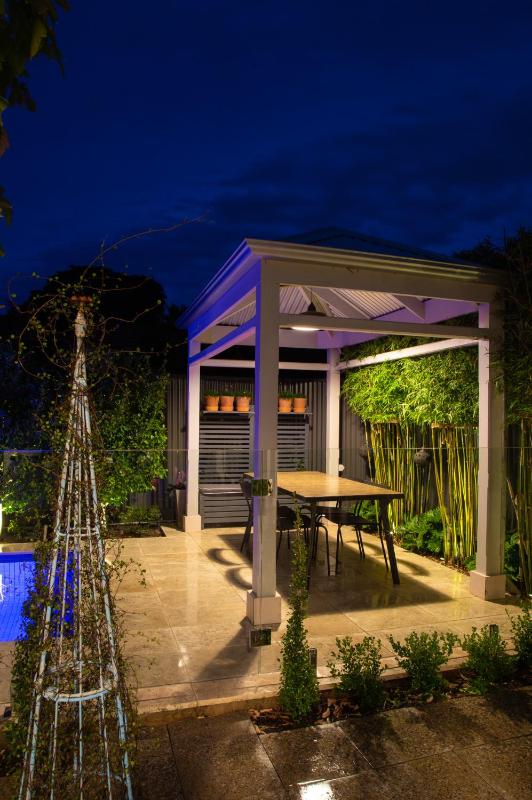 Hollidge House 5 Star Luxury Apartments - image 11