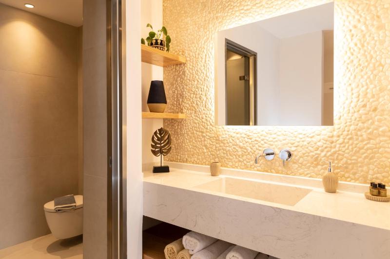 Superior Studio image 4